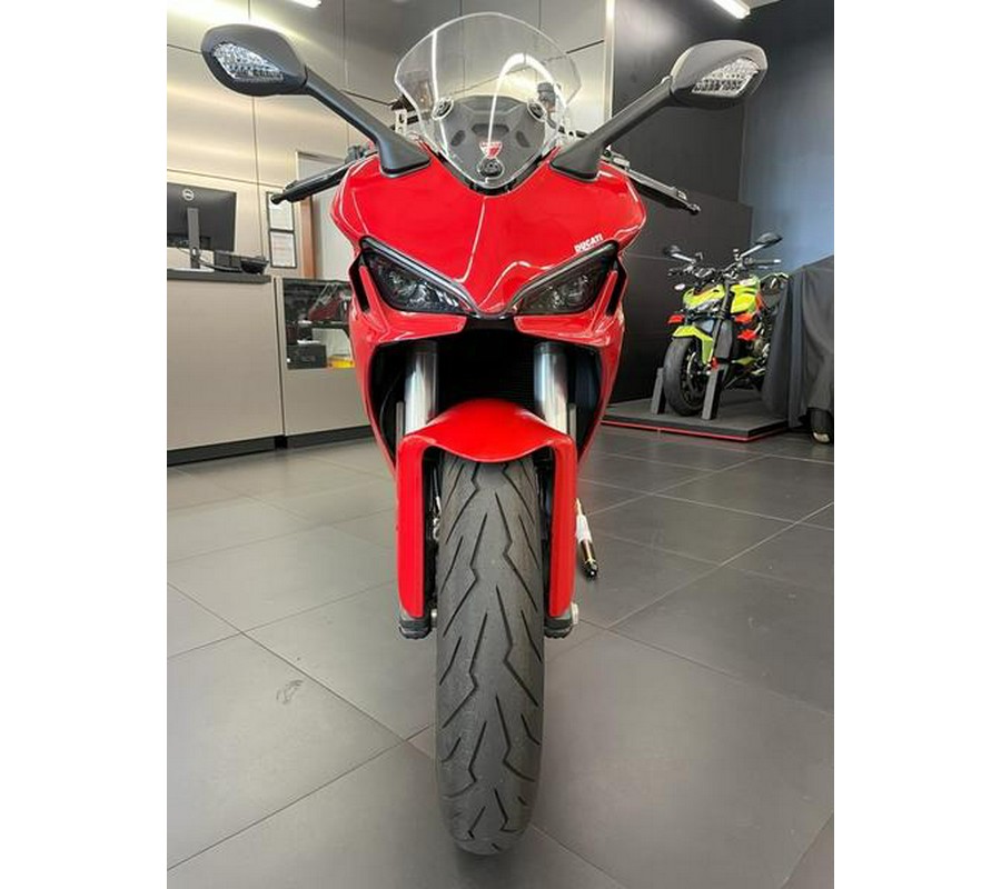 2024 Ducati Supersport 950 Red