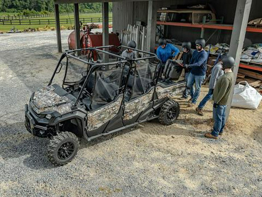2025 Honda Pioneer 1000-6 Deluxe Crew