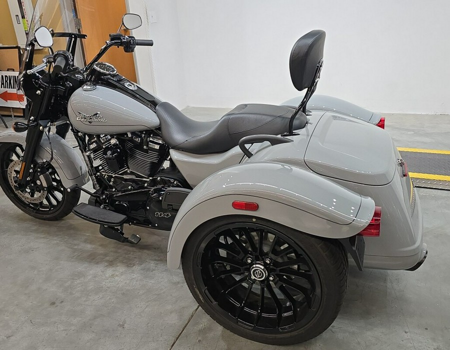 FLRT 2025 Freewheeler®