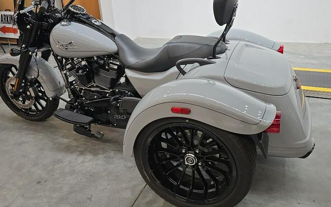 FLRT 2025 Freewheeler®