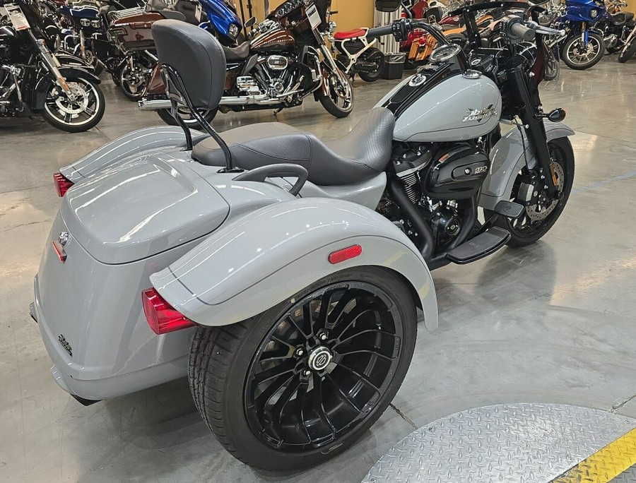 FLRT 2025 Freewheeler®