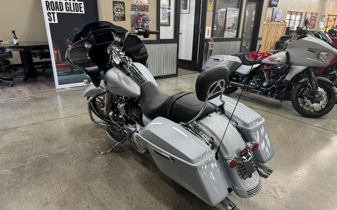 2023 Harley-Davidson Road Glide
