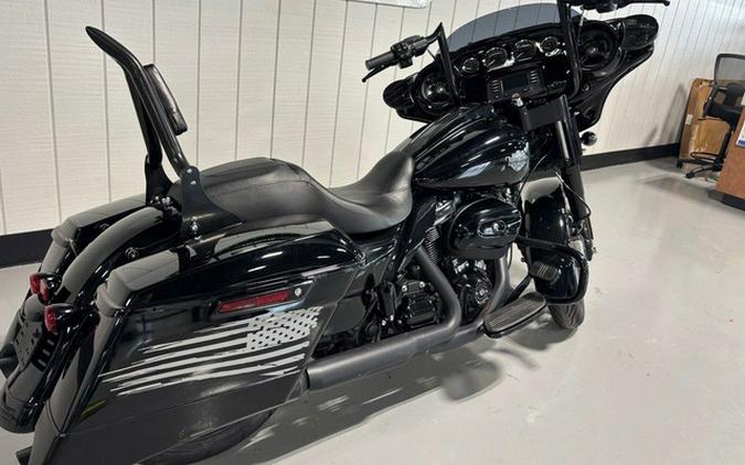 2019 Harley-Davidson FLHXS - Street Glide Special