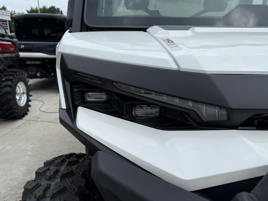 2026 Can-Am Defender Limited HD11