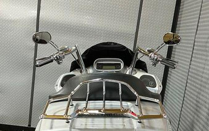 2009 Harley-Davidson Road Glide CVO Base