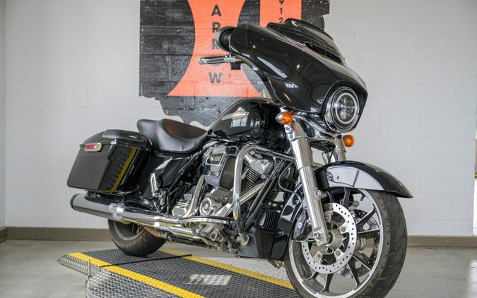 2021 Harley-Davidson Street Glide Grand American Touring FLHX