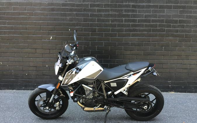 2018 KTM 690 Duke