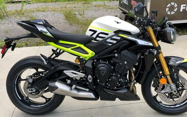 New 2024 Triumph Street Triple 765 Moto 2