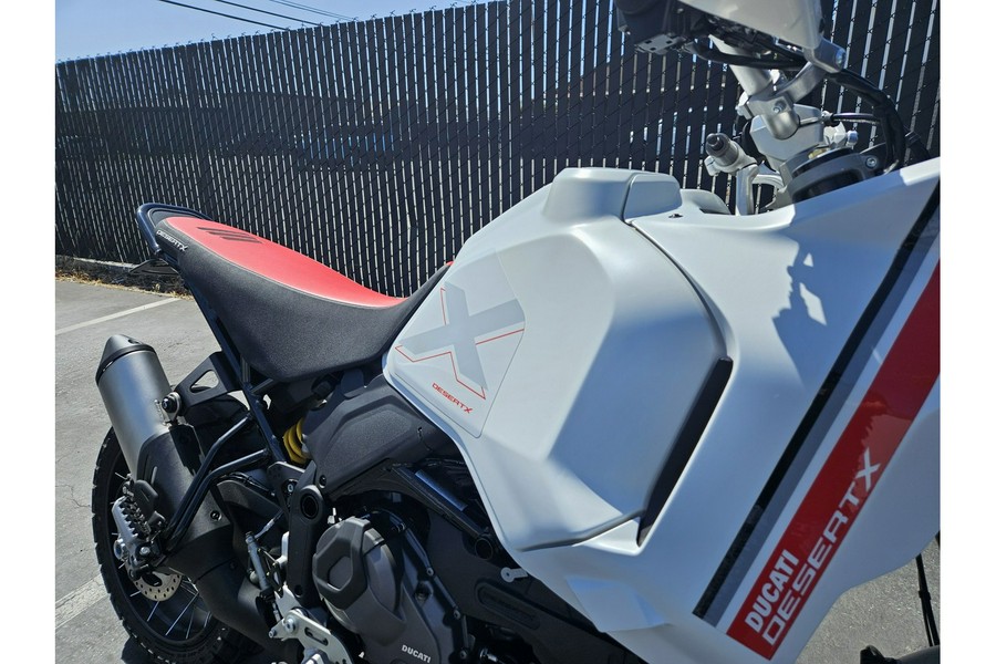 2023 Ducati DESERTX