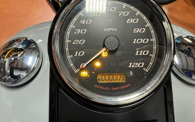 2025 Harley-Davidson® FLHRXS - Road King® Special