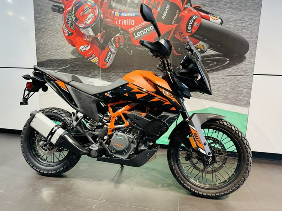 2023 KTM Adventure 390