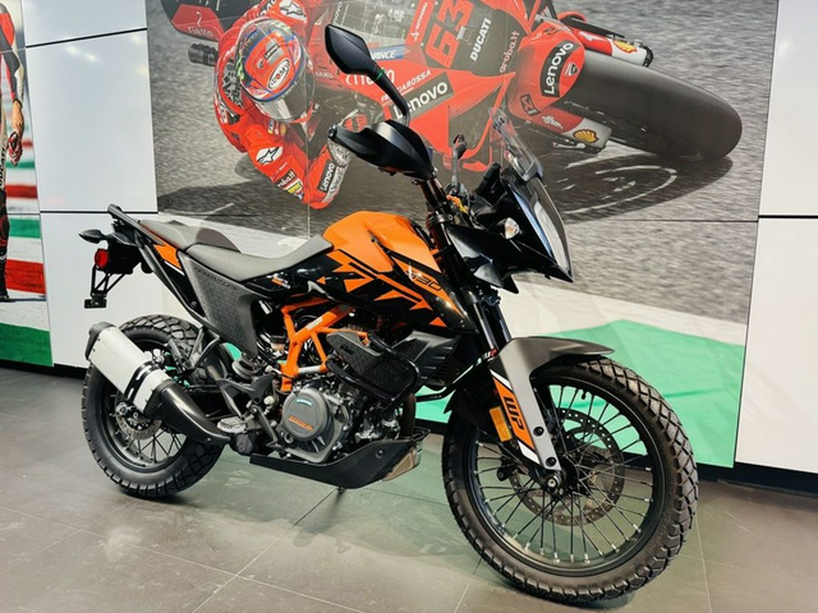 2023 KTM Adventure 390