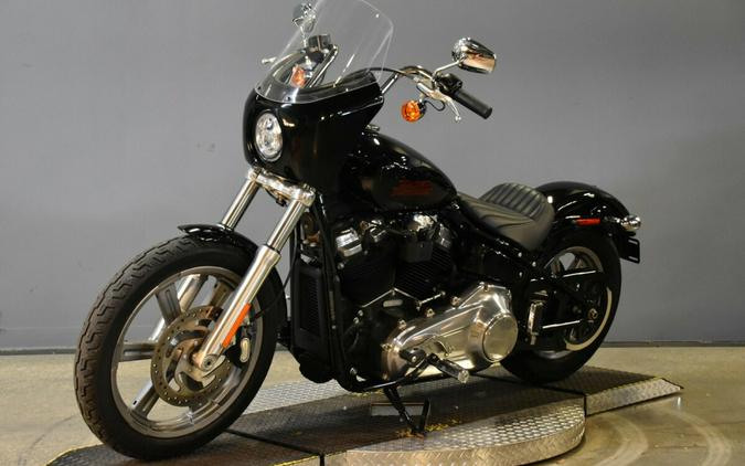 2023 Harley-Davidson Softail Standard