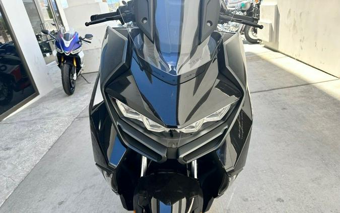 2024 BMW C 400 GT Triple Black