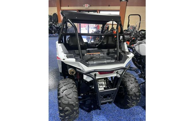 2023 Polaris Industries RZR 200 EFI White Lightning/Indy Red