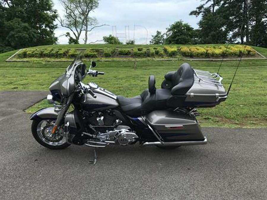 2017 Harley-Davidson CUSTOM VEHICLE OPS ELECTRA GLIDE ULTRA LIMITED