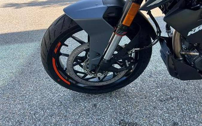 2023 KTM 390 Duke