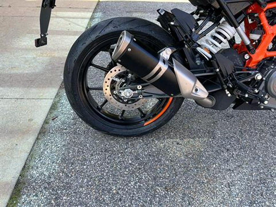 2023 KTM 390 Duke