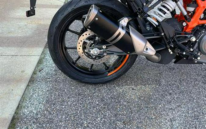 2023 KTM 390 Duke