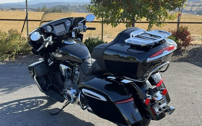 2025 Indian Roadmaster PowerPlus Limited 112 w/PowerBand Blac