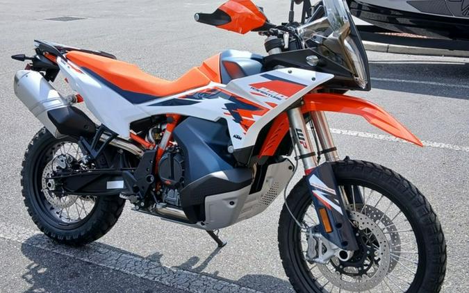 2025 KTM 890 Adventure R
