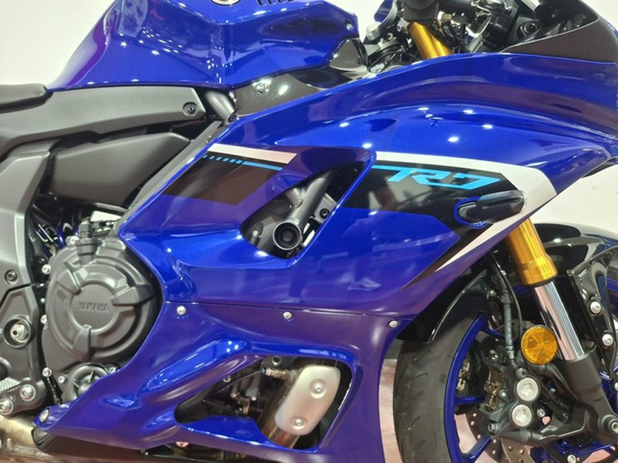 2025 Yamaha YZF R7