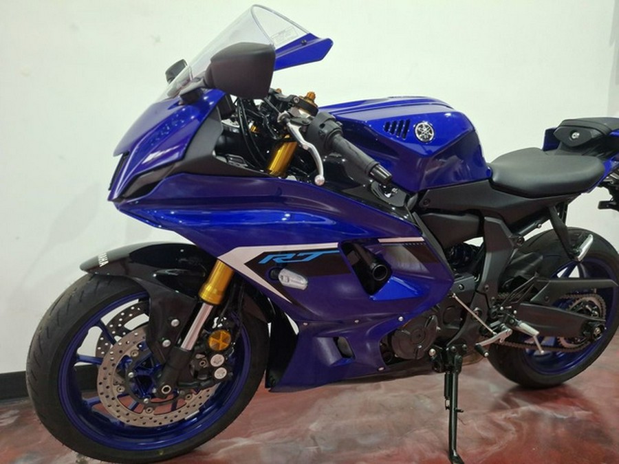 2025 Yamaha YZF R7