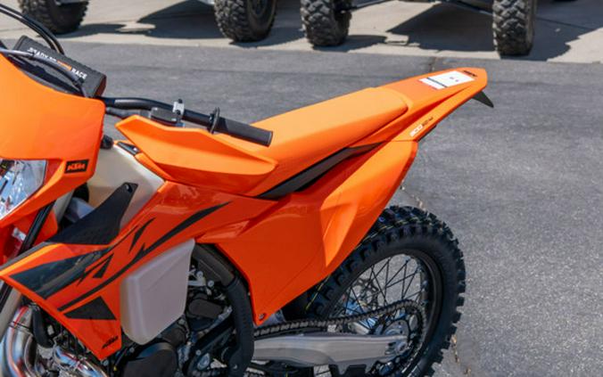 2025 KTM XC 300 W