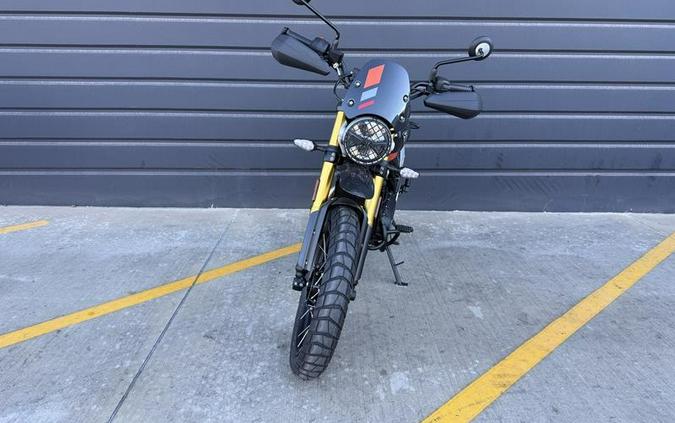 2026 Triumph Scrambler 400 XC Storm Grey