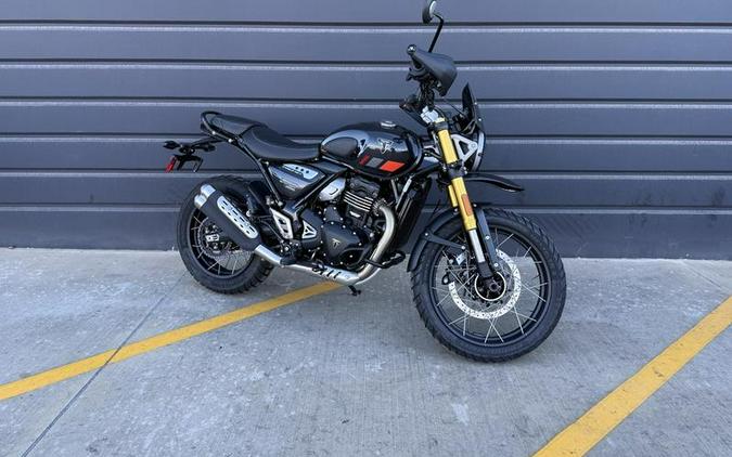 2026 Triumph Scrambler 400 XC Storm Grey