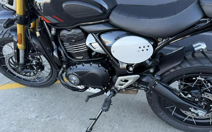 2026 Triumph Scrambler 400 XC Storm Grey