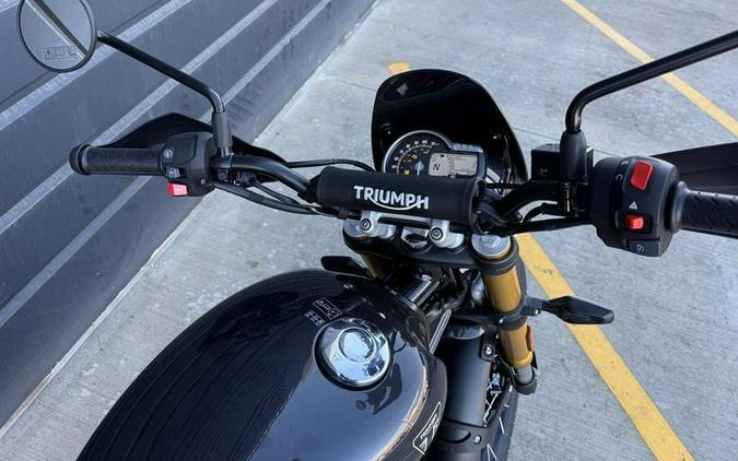 2026 Triumph Scrambler 400 XC Storm Grey