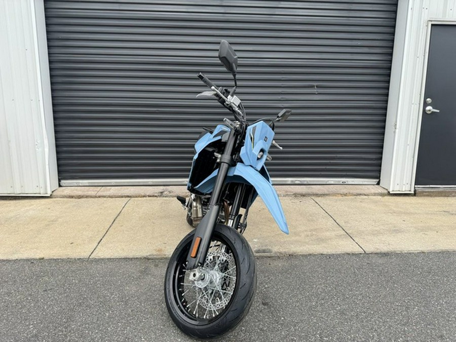 2026 Suzuki DR-Z 4SM