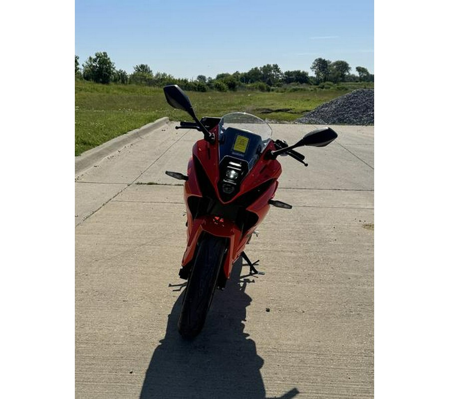 2026 Suzuki GSX R8 Orange