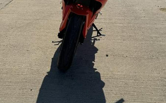 2026 Suzuki GSX R8 Orange