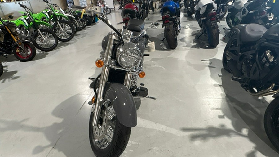 2025 Suzuki Boulevard C50
