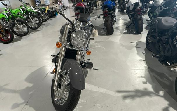 2025 Suzuki Boulevard C50