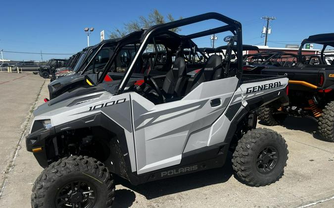 2026 Polaris GENERAL® 1000 Sport