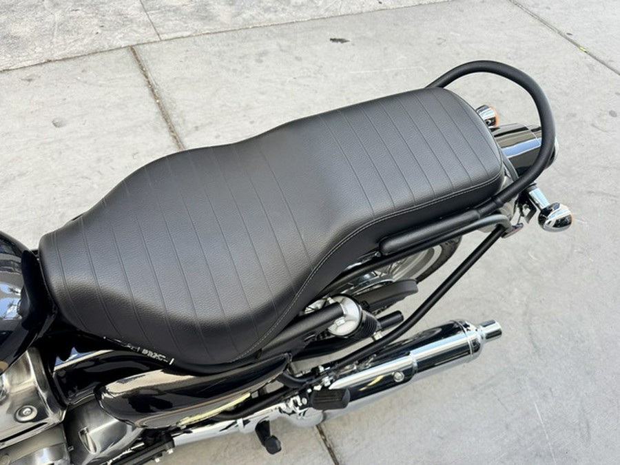 2027 Royal Enfield Bullet 650 Cannon Black