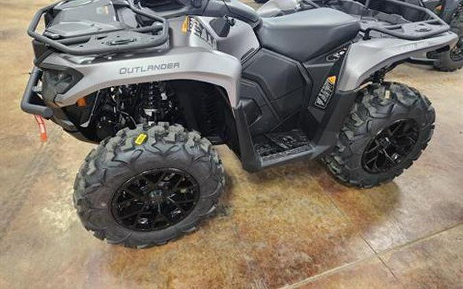 2023 Can-Am Outlander XT 700