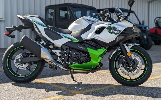 2024 Kawasaki Ninja® 7 Hybrid ABS