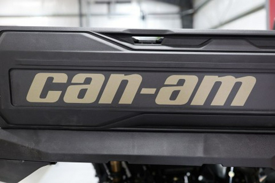 2026 Can-Am Outlander MAX 6x6 Backcountry 1000R
