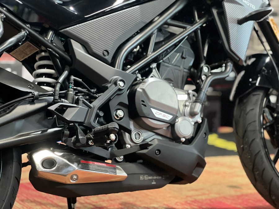2026 CFMOTO 300NK