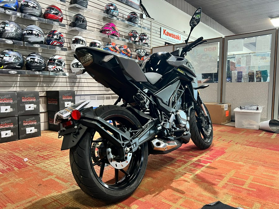 2026 CFMOTO 300NK