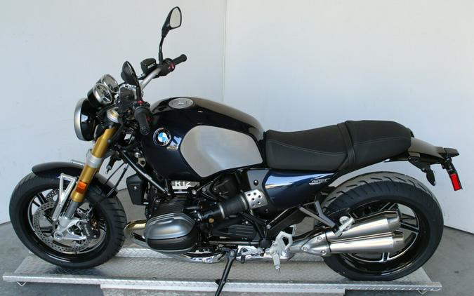 2026 BMW Motorrad R 12 nineT Imperial Blue Metallic