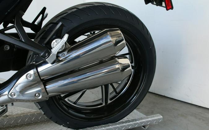 2026 BMW Motorrad R 12 nineT Imperial Blue Metallic