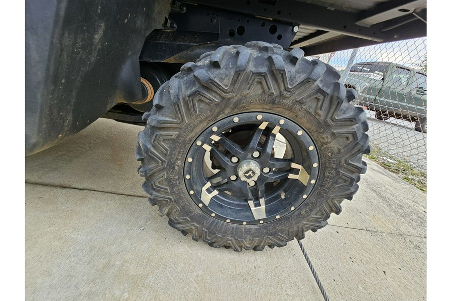 2022 XUV835M - John Deere