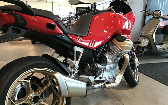 2023 Moto Guzzi V100 Mandello