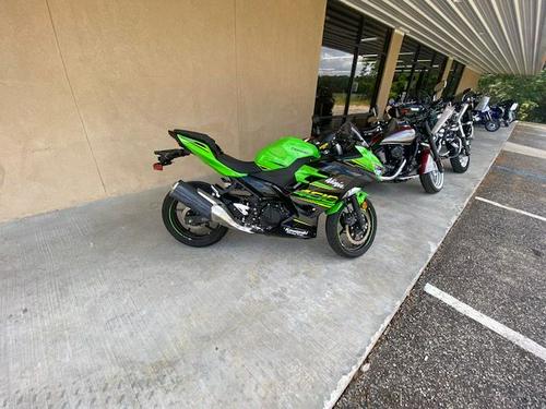 2018 Kawasaki Ninja 400 - First Ride