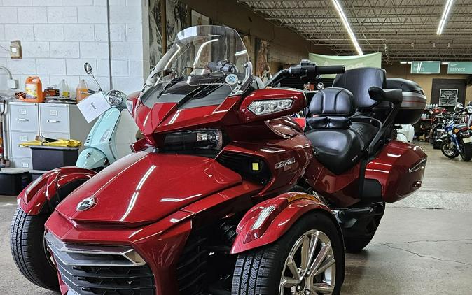 2016 Can-Am Spyder F3-T SE6 w/ Audio System